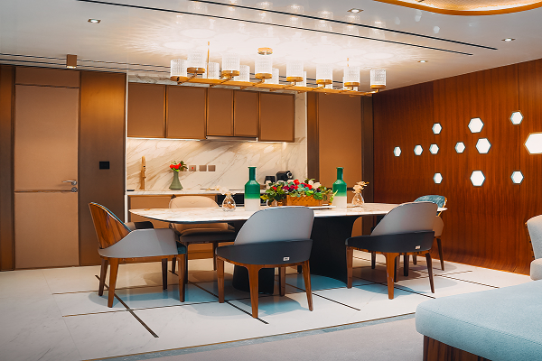 Floating-Seahorse-Gallery-7 3 (2)